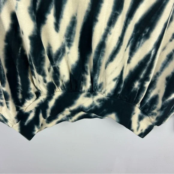 Young Fabulous & Broke Juliette Tye Dye Blue Safari Oversize Sweatshirt Size XS - Picture 5 of 8